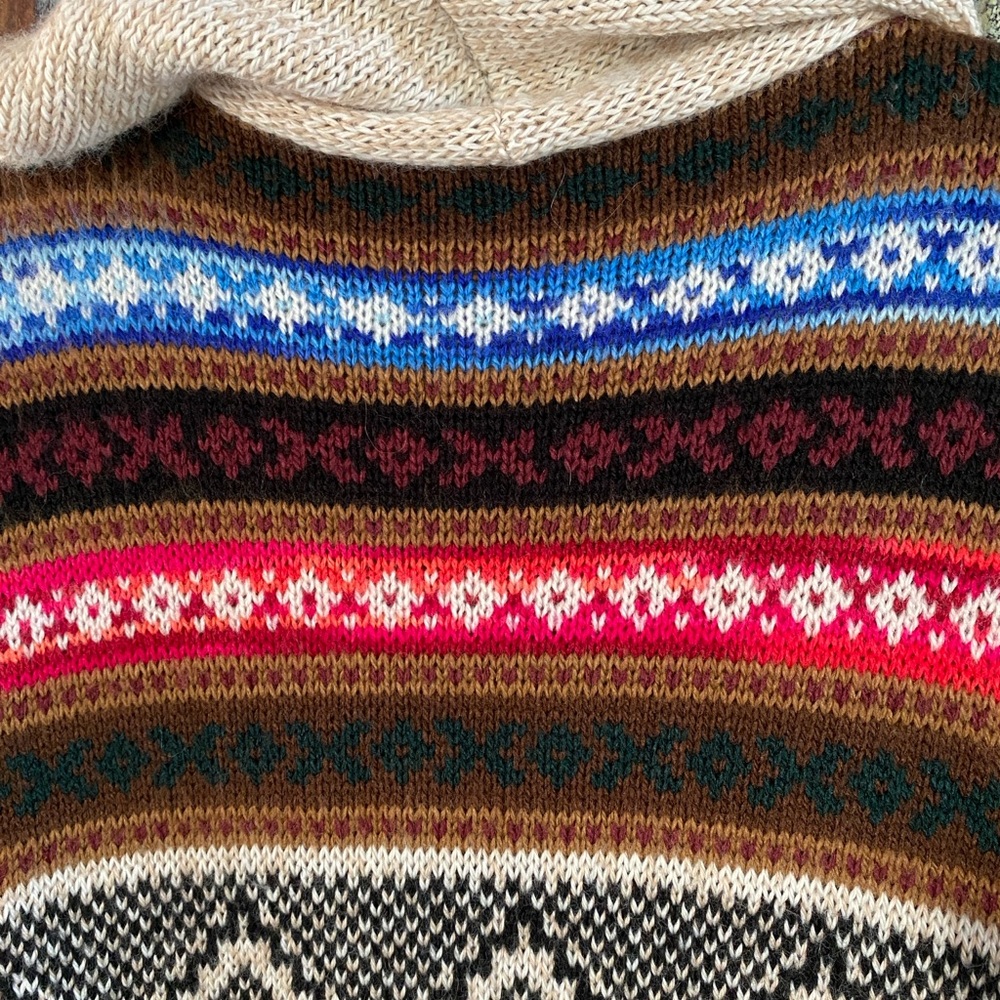 Hooded Acrylic Knit Zipfront Sweater - Picture 10 of 11